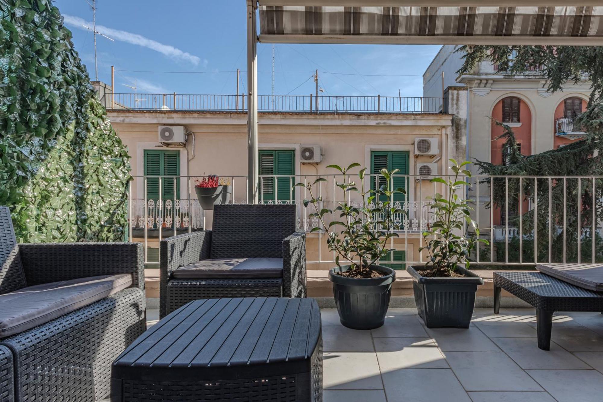 Eritrean Terrace Appartement Bari Buitenkant foto